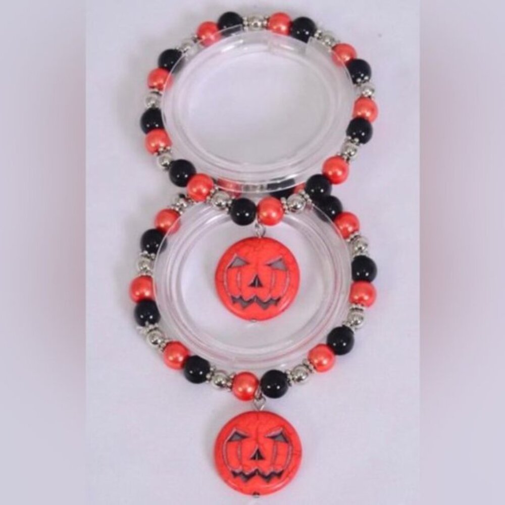 25813 One Dozen Halloween 8 mm Beads Pumpkin Charm Bracelet Wholesale Lot